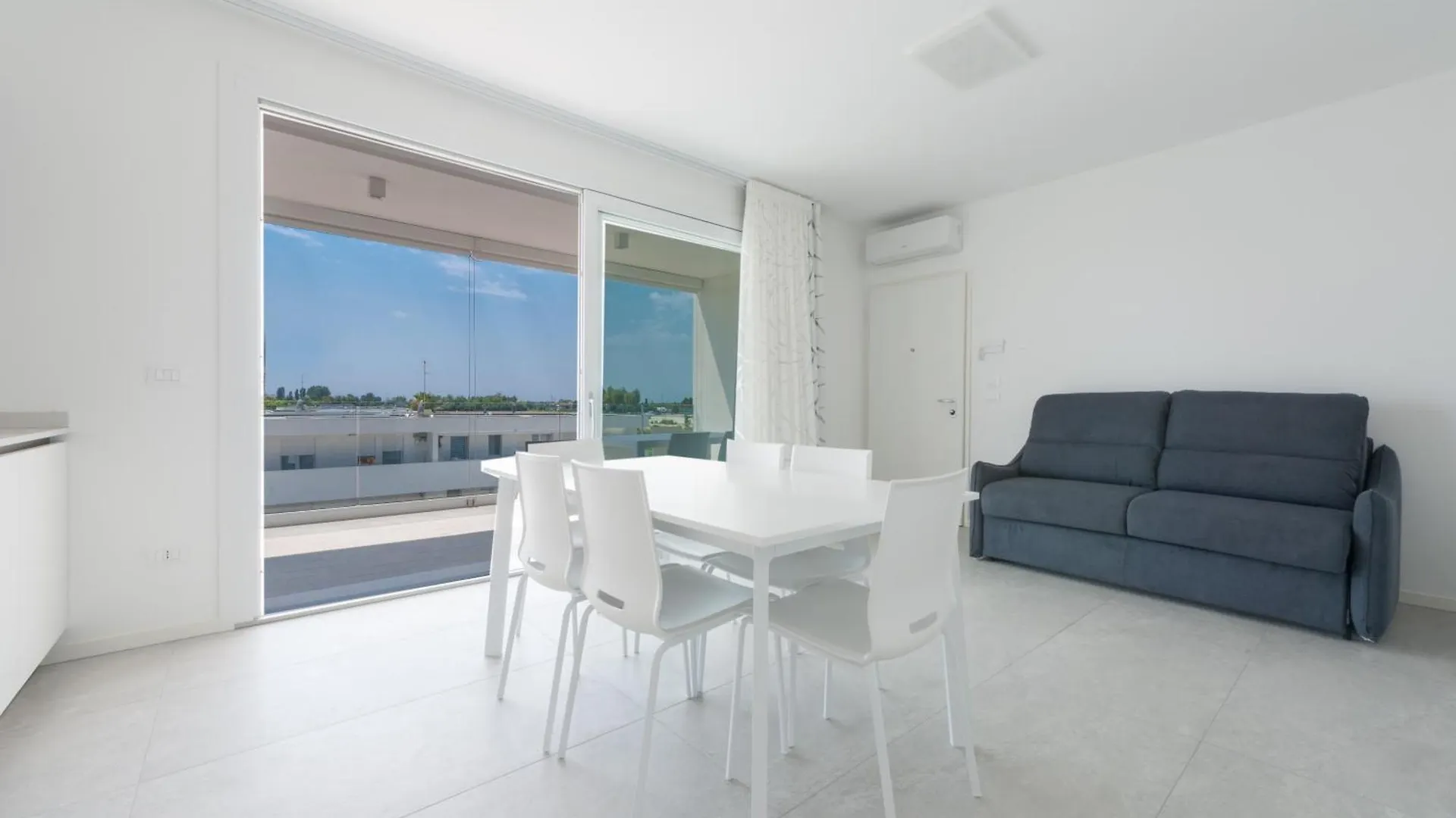 Kauai Apartments Lido di Jesolo 0*,  Italy