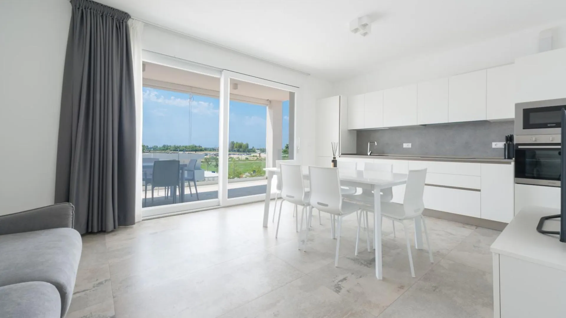 Kauai Apartments Lido di Jesolo Italy