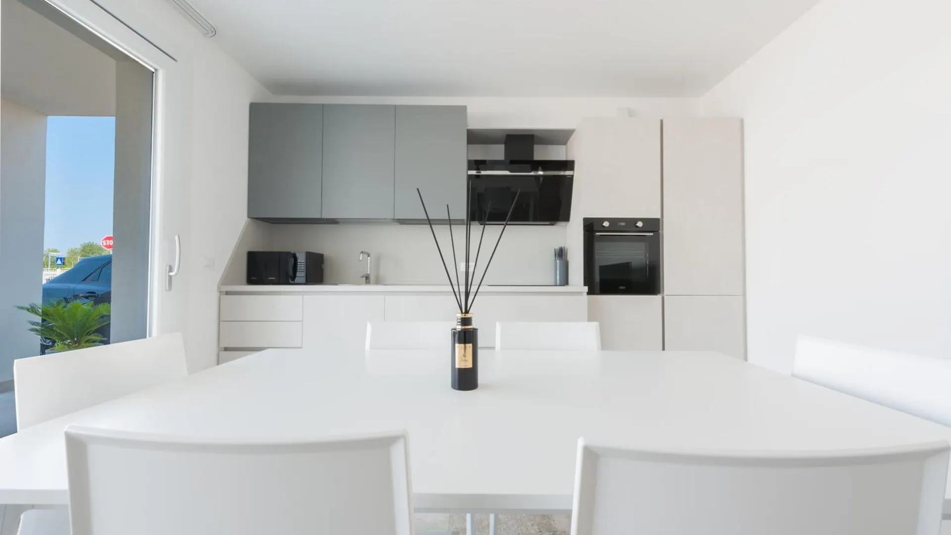 Kauai Apartments Lido di Jesolo 0*,  Italy