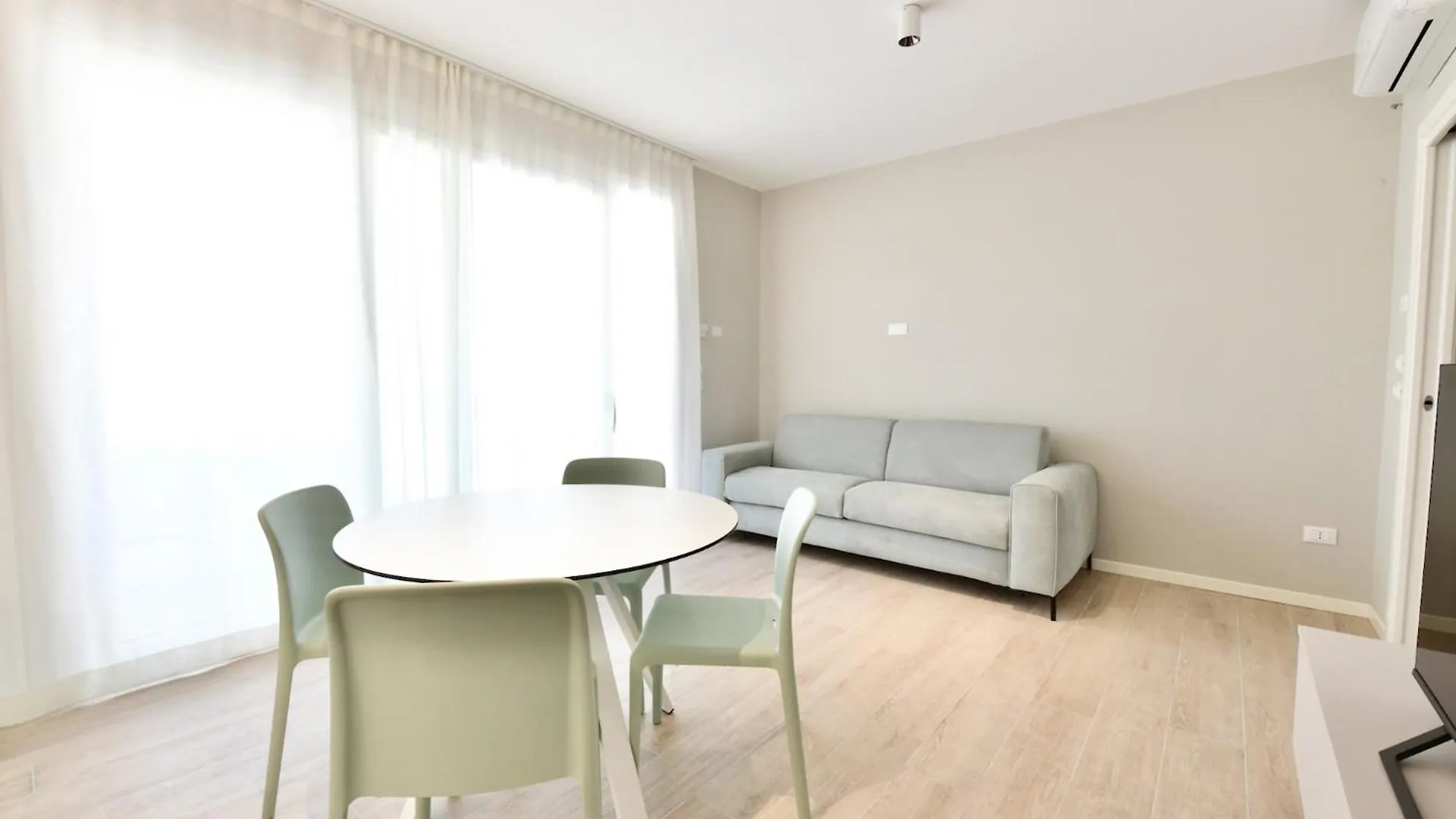Kauai Apartments Lido di Jesolo